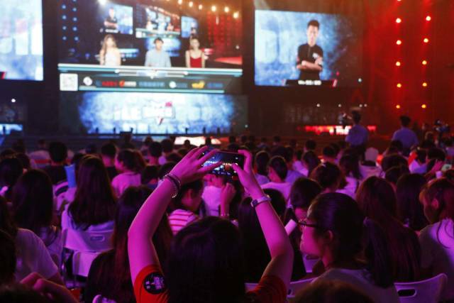 交流中向库 交流中向库